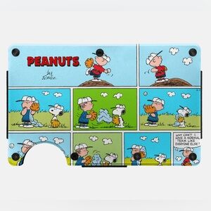 NEW Ridge Peanuts Snoopy Sunday Strip | Aluminum Wallet